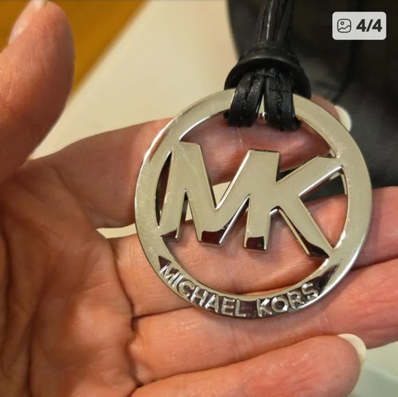 Michael Kors Shoulder Bag - Picture 4 of 4